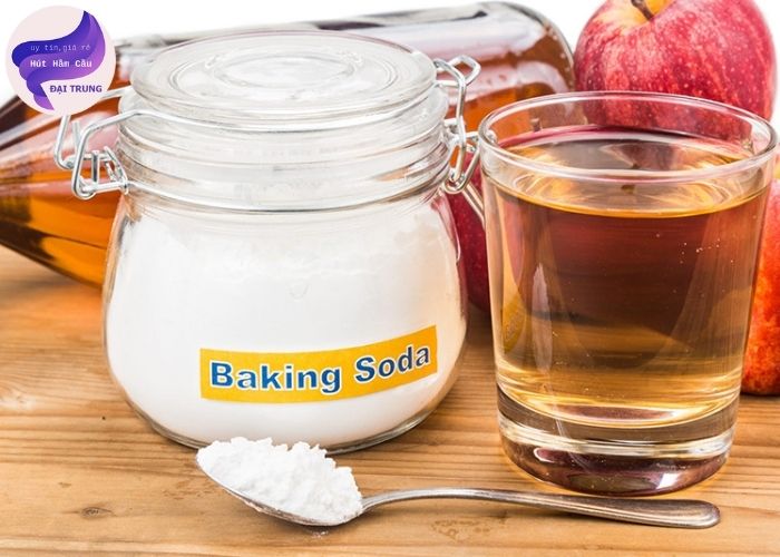 baking soda thông bồn cầu