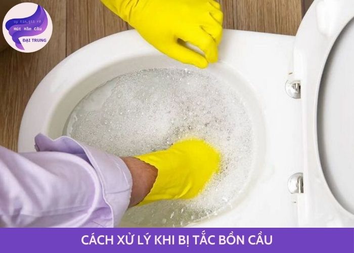 bồn cầu bị tắc giấy