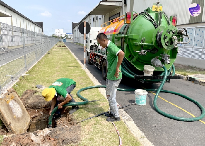 Hút bể phốt tại Lâm Đồng (4)