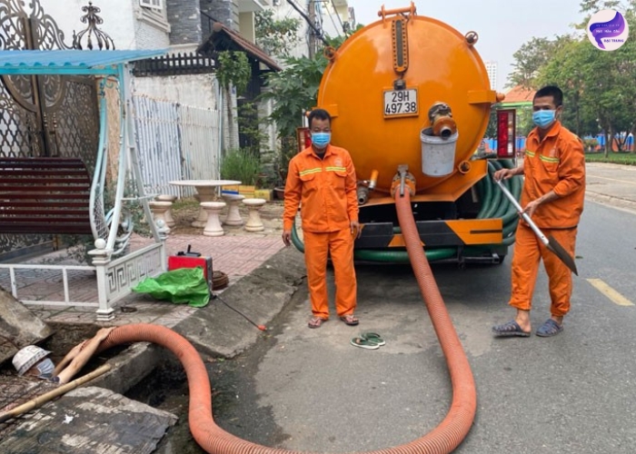 Dịch vụ hút hầm cầu quận Bình Tân (6) Dịch vụ hút hầm cầu quận Bình Tân (6)