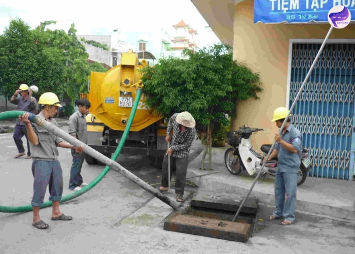 Dịch vụ hút hầm cầu quận Gò Vấp (2) Dịch vụ hút hầm cầu quận Gò Vấp (2)