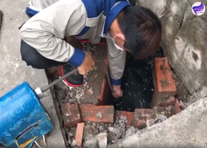 Thông cống nghẹt Quận 5 (2) Thông cống nghẹt Quận 5 (2)