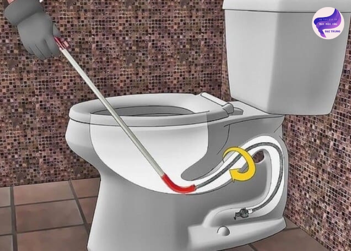 Cách thông tắc bồn cầu bằng dây Cách thông tắc bồn cầu bằng dây