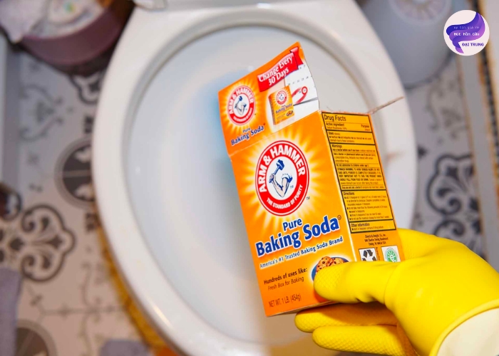 Thông bồn cầu bằng Baking Soda Thông bồn cầu bằng Baking Soda