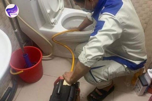 thông bồn cầu bình định (3)