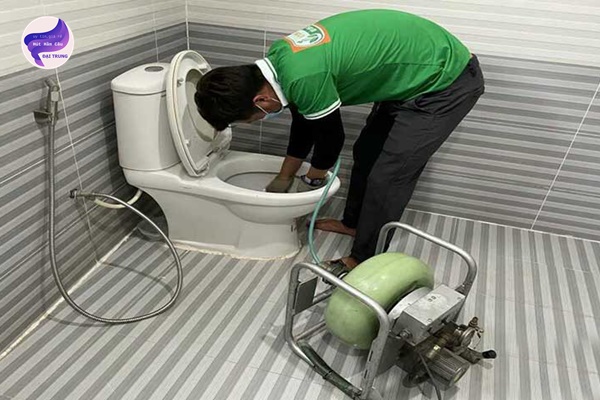 thông bồn cầu bình định (9)