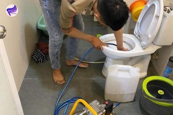 thông bồn cầu phú yên (3)