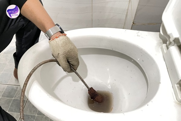 thông bồn cầu thừa thiên huế (1)