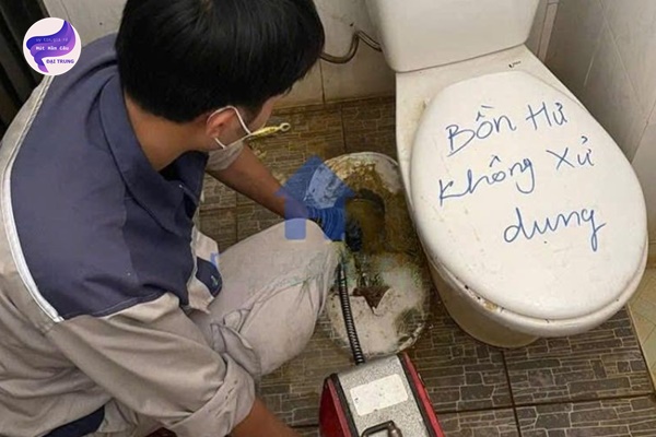 thông tắc bồn cầu quảng ngãi (8)