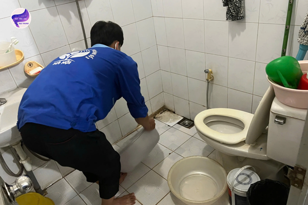 thông bồn cầu Kon Tum (1)